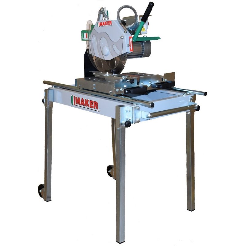 Masonry saw with sliding working table